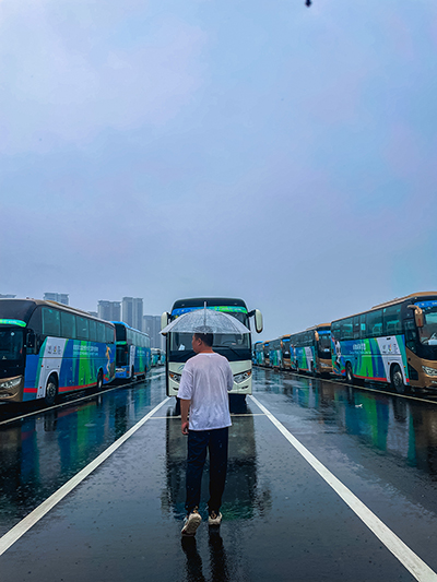 E:2023.88.2•Ӱ񼯡ͼм顪77˶.jpg